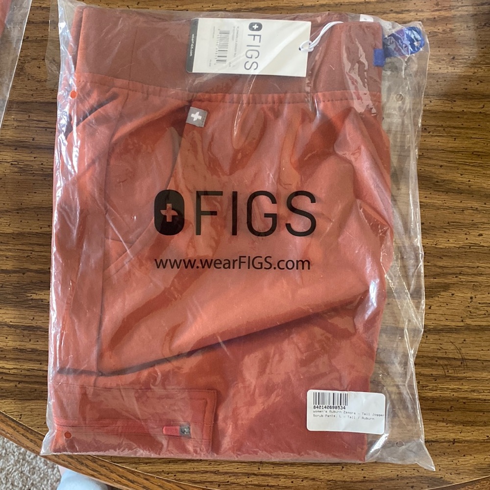 NWT figs Zamora auburn